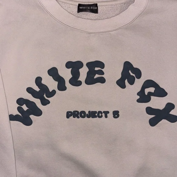 White Fox Project 5 Cream Crewneck Oversized Neutral Aesthetic Sweatshirt - Picture 4 of 4
